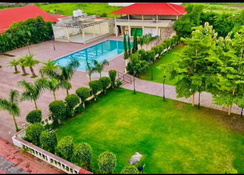 Jaidev Farms And Resort Chhindwāra Exterior foto